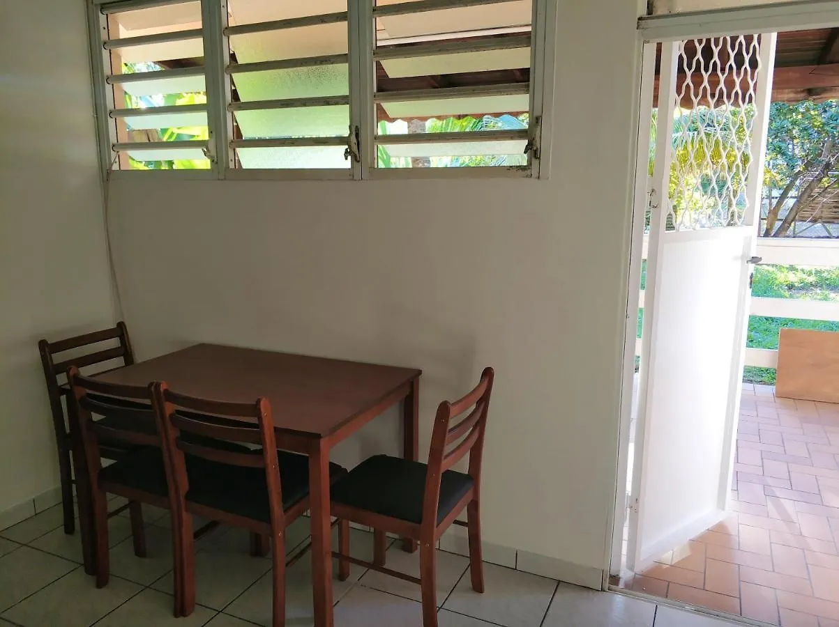 아파트 Appartement Confortable Au Coeur Du Lamentin Avec Jardin Privatif 르 라망탱