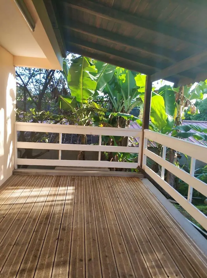 Appartement Confortable Au Coeur Du Lamentin Avec Jardin Privatif 르 라망탱 아파트